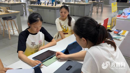 準大學生引領消費熱潮，德州數碼通訊產品銷售火爆